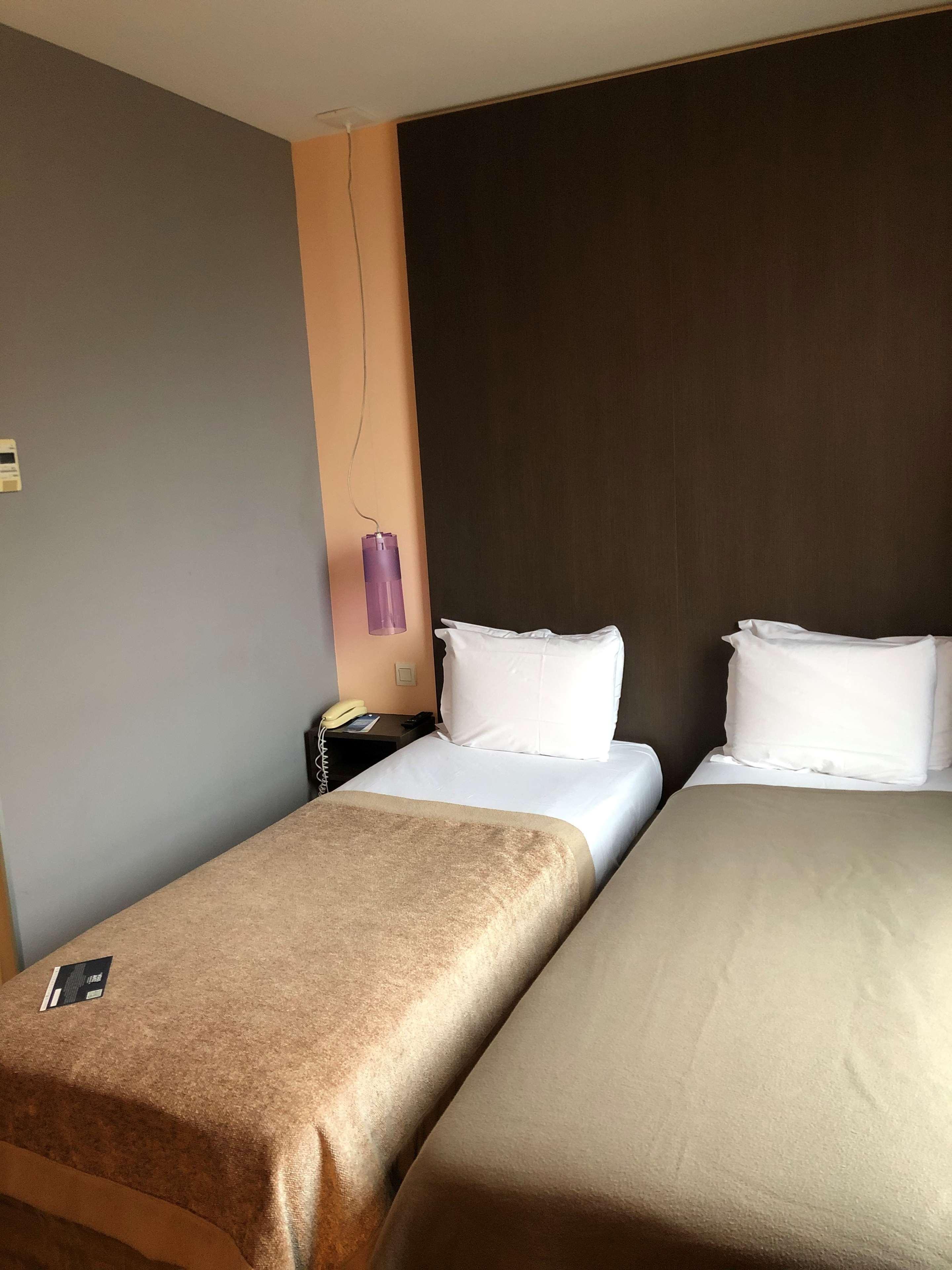 Kyriad Charleville Mezieres Zewnętrze zdjęcie